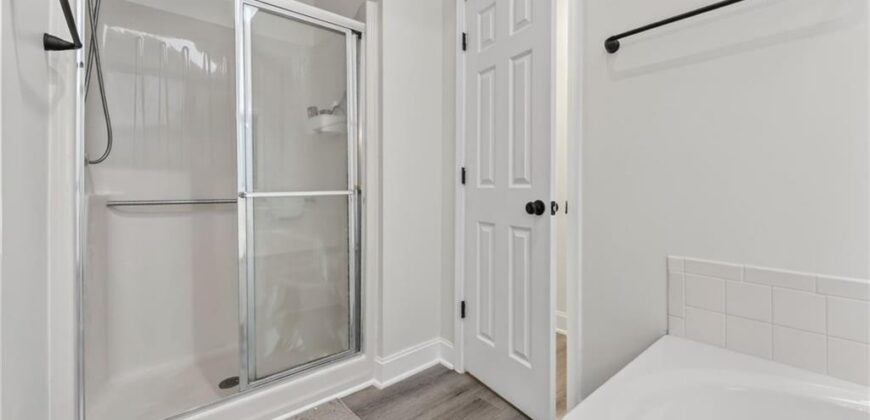 1808 NE 82nd Place, Kansas City, MO 64118