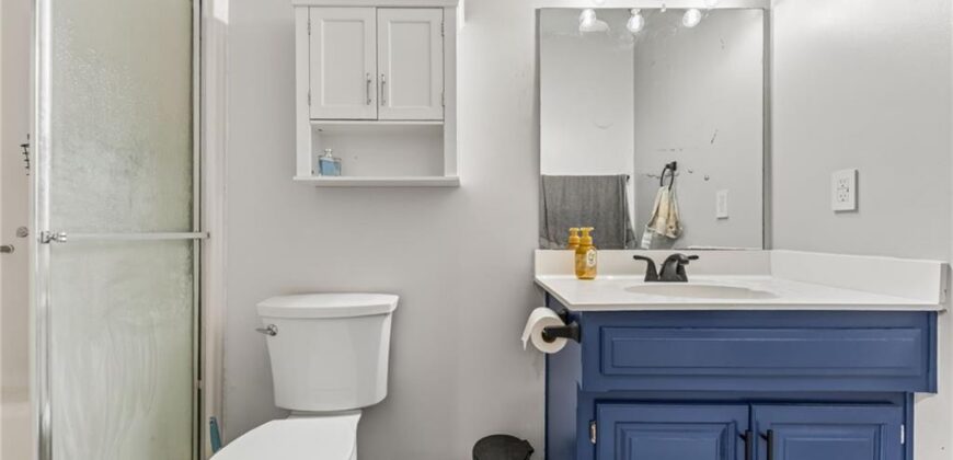 1808 NE 82nd Place, Kansas City, MO 64118