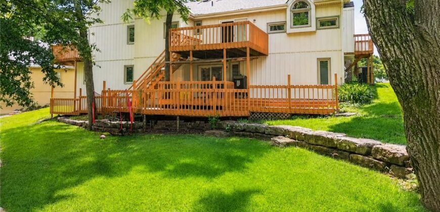 1808 NE 82nd Place, Kansas City, MO 64118