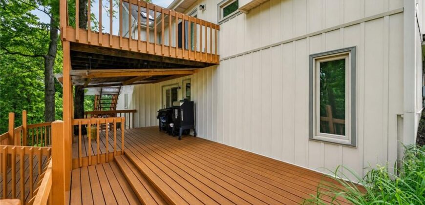 1808 NE 82nd Place, Kansas City, MO 64118