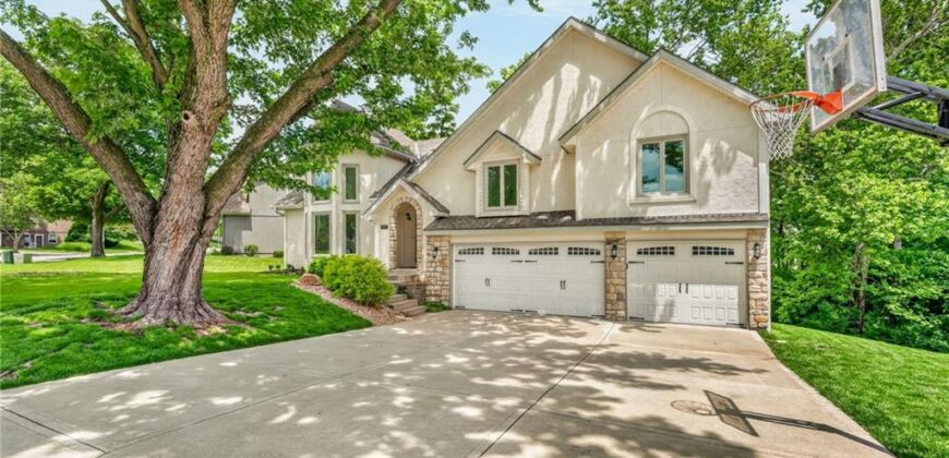 1808 NE 82nd Place, Kansas City, MO 64118