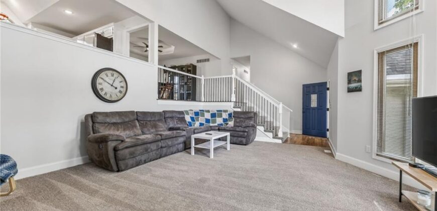 1808 NE 82nd Place, Kansas City, MO 64118