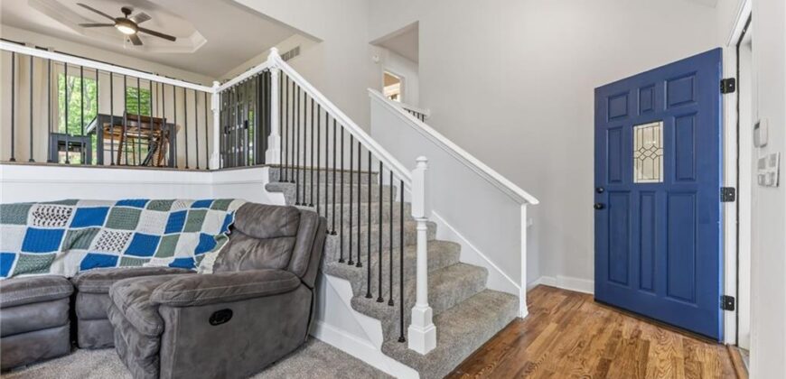 1808 NE 82nd Place, Kansas City, MO 64118