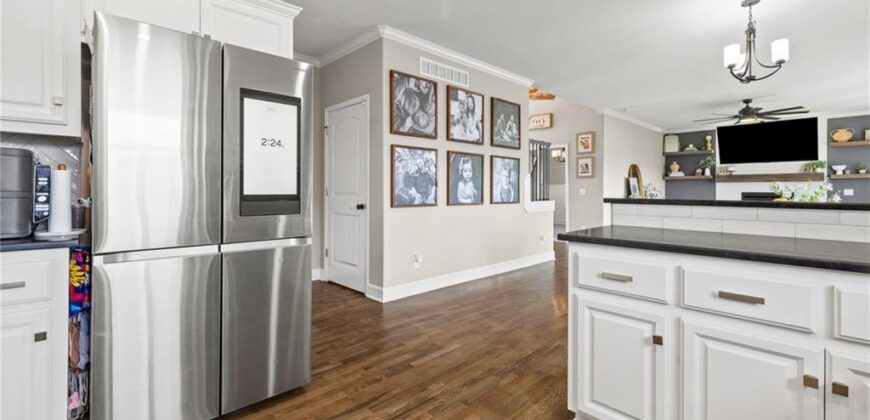 6025 NE 119th Street, Kansas City, MO 64156