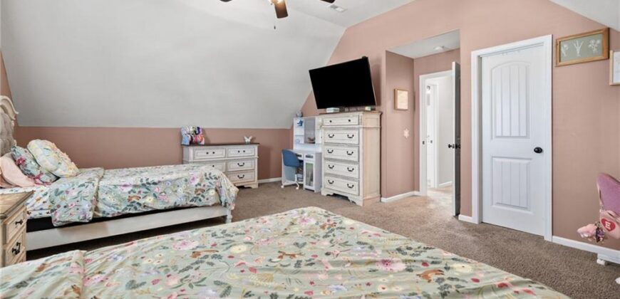 6025 NE 119th Street, Kansas City, MO 64156