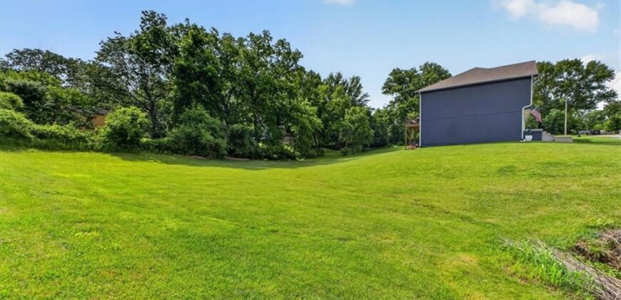 5019 N Belmont Avenue, Kansas City, MO 64119