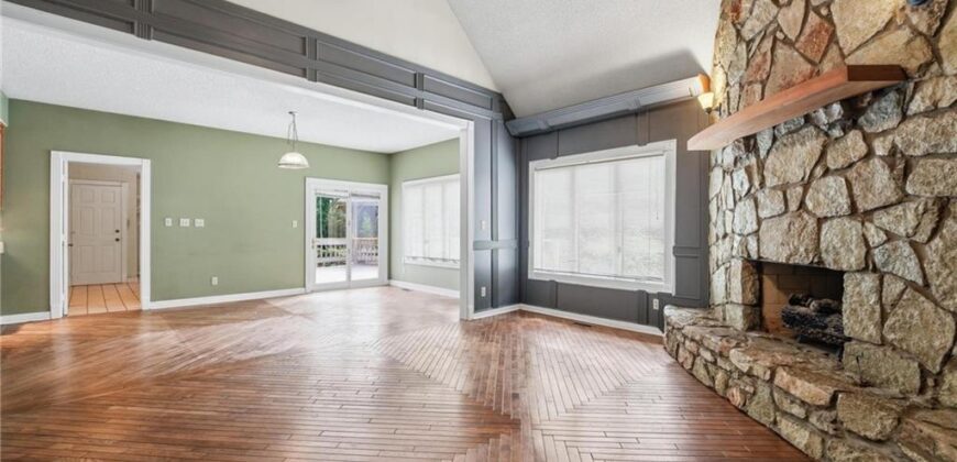 604 NW 64th Street, Kansas City, MO 64118