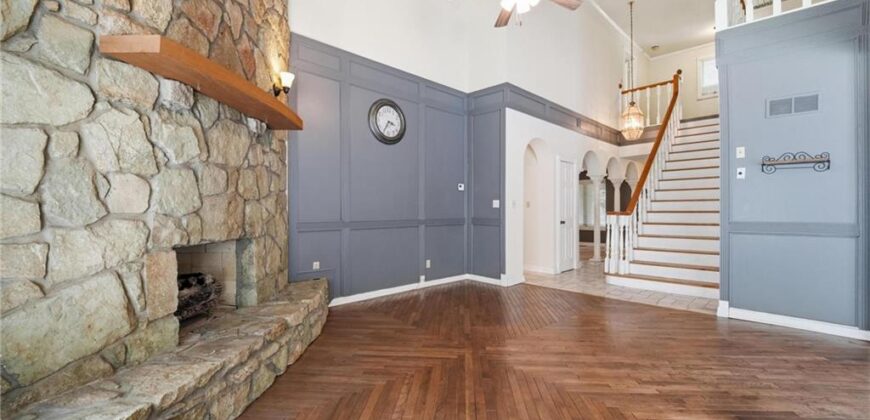 604 NW 64th Street, Kansas City, MO 64118