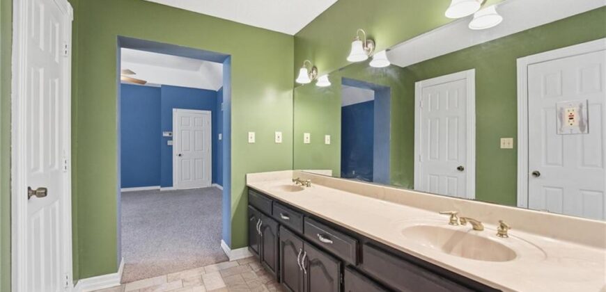 604 NW 64th Street, Kansas City, MO 64118