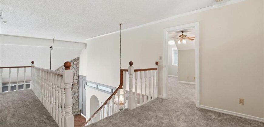 604 NW 64th Street, Kansas City, MO 64118