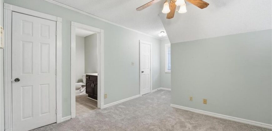604 NW 64th Street, Kansas City, MO 64118