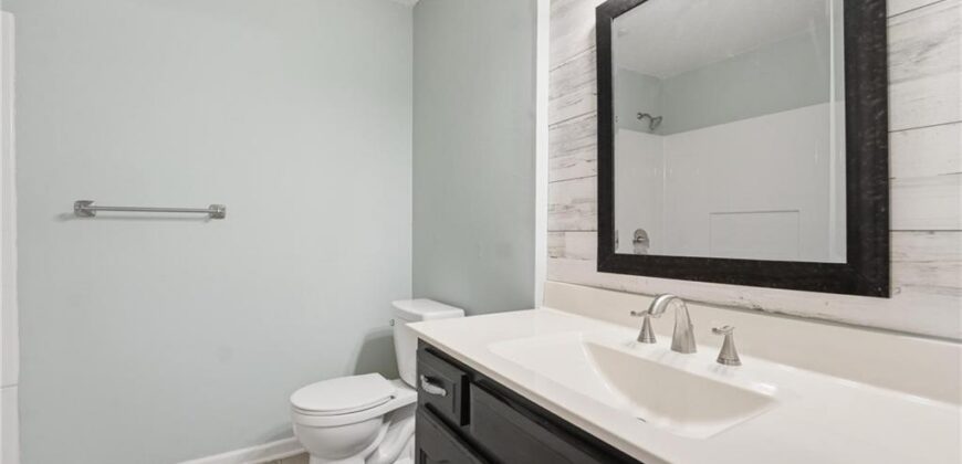 604 NW 64th Street, Kansas City, MO 64118