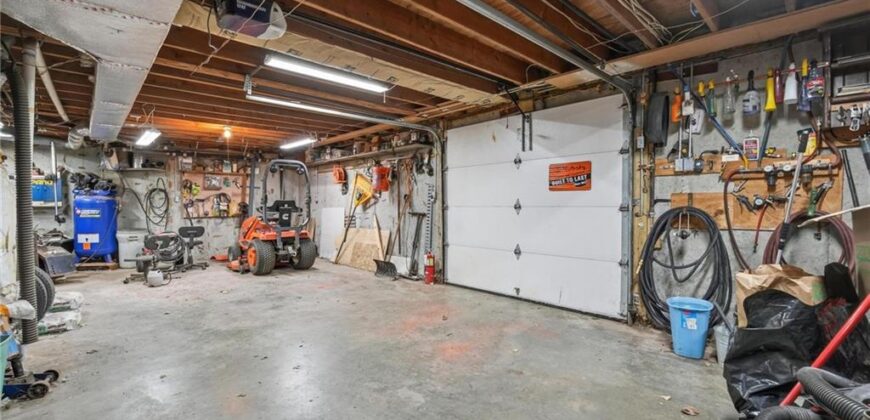 604 NW 64th Street, Kansas City, MO 64118
