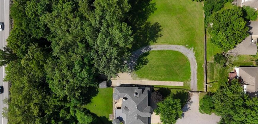 604 NW 64th Street, Kansas City, MO 64118