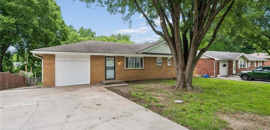 6716 NE Cotter Avenue, Kansas City, MO 64119