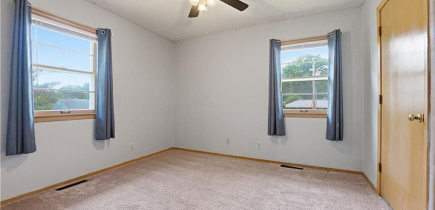 7514 N VIRGINIA Avenue, Gladstone, MO 64118