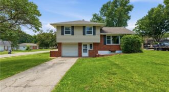 7514 N VIRGINIA Avenue, Gladstone, MO 64118