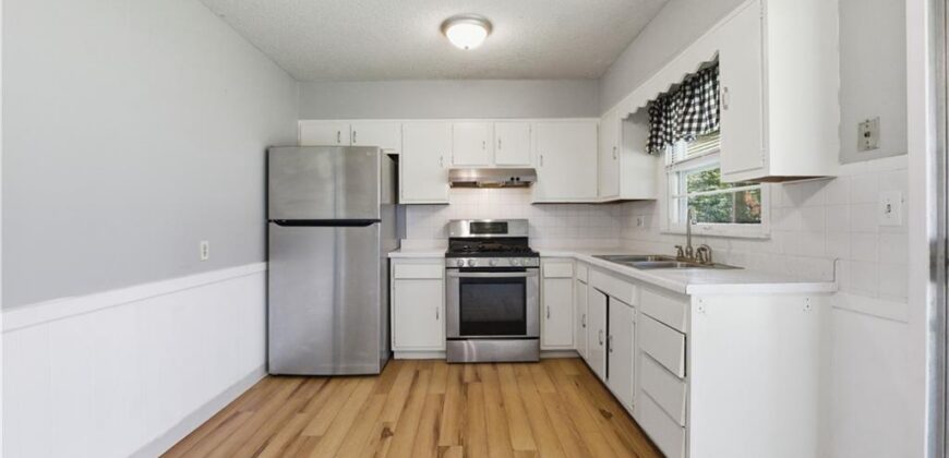 7514 N VIRGINIA Avenue, Gladstone, MO 64118