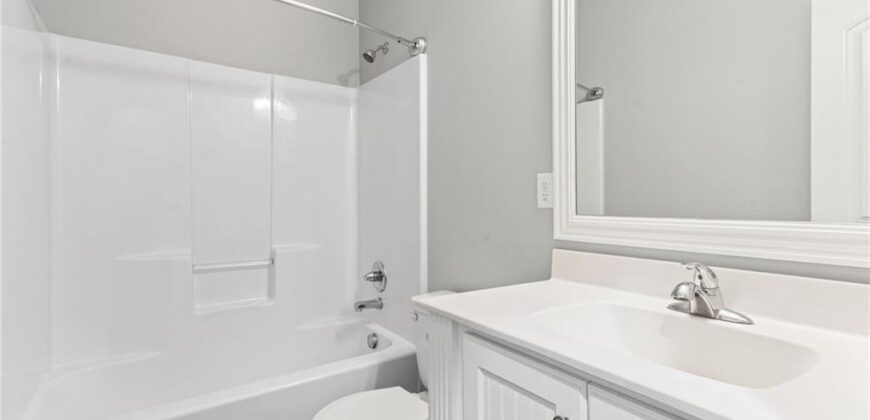 5076 NW Timberline Drive, Riverside, MO 64150