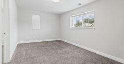 5076 NW Timberline Drive, Riverside, MO 64150