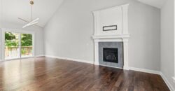 5076 NW Timberline Drive, Riverside, MO 64150