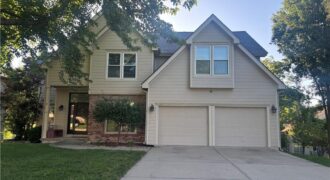 7801 N Revere Drive, Kansas City, MO 64151