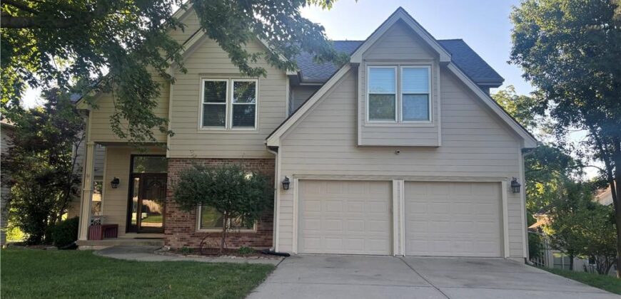 7801 N Revere Drive, Kansas City, MO 64151
