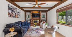 5233 NW Old Pike Road, Gladstone, MO 64118