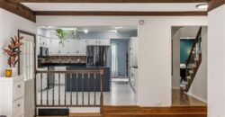 5233 NW Old Pike Road, Gladstone, MO 64118