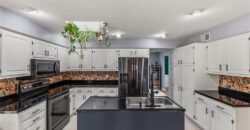5233 NW Old Pike Road, Gladstone, MO 64118