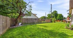 5233 NW Old Pike Road, Gladstone, MO 64118