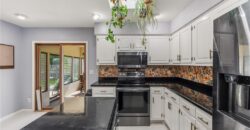 5233 NW Old Pike Road, Gladstone, MO 64118