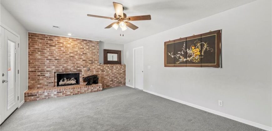 1700 Todd Street, Platte City, MO 64079