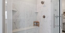 7450 NW Douglas Court, Parkville, MO 64152