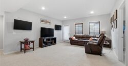 7450 NW Douglas Court, Parkville, MO 64152