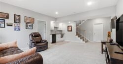 7450 NW Douglas Court, Parkville, MO 64152