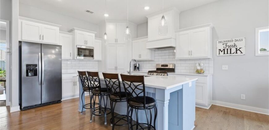 7450 NW Douglas Court, Parkville, MO 64152