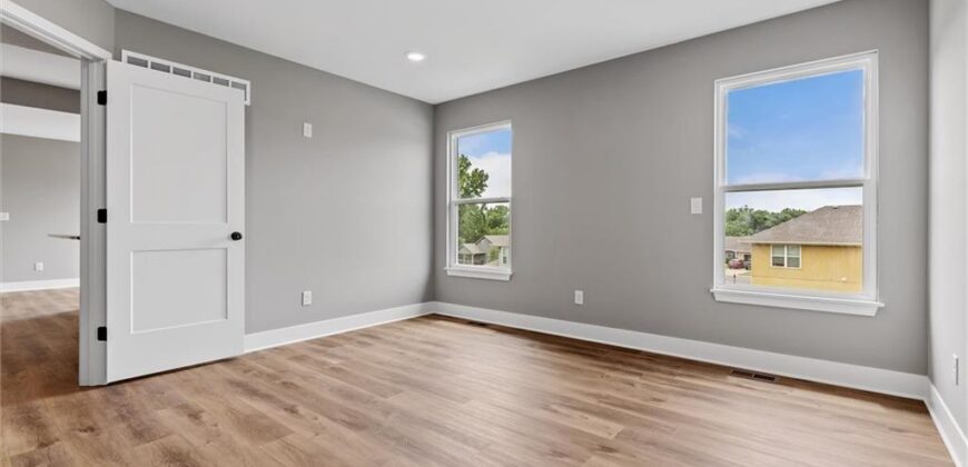 2211 Ashford Street, Excelsior Springs, MO 64024