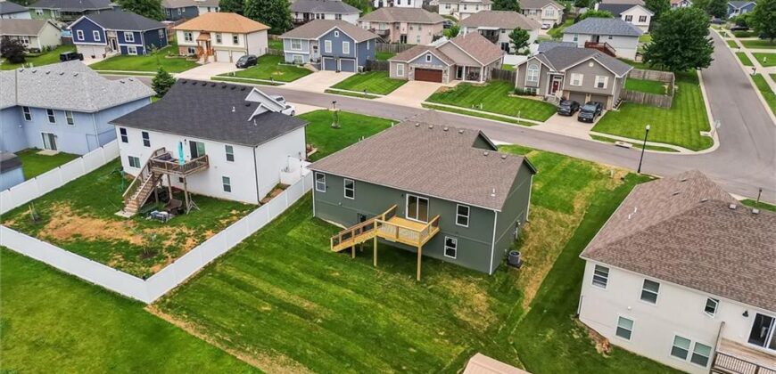 2211 Ashford Street, Excelsior Springs, MO 64024