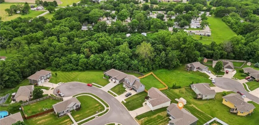 2211 Ashford Street, Excelsior Springs, MO 64024