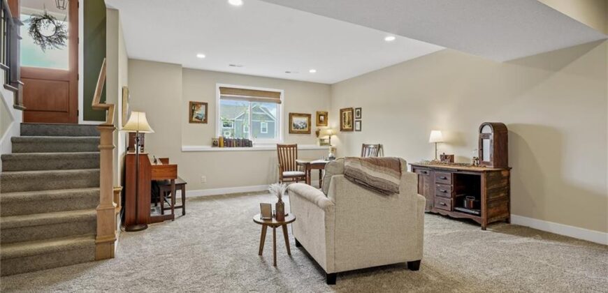 2216 Ashford Street, Excelsior Springs, MO 64024