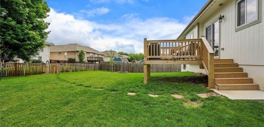 2216 Ashford Street, Excelsior Springs, MO 64024