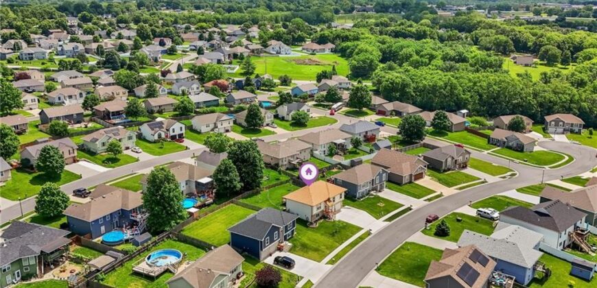 2216 Ashford Street, Excelsior Springs, MO 64024