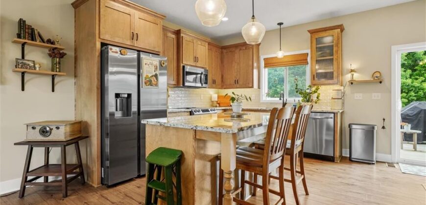 2216 Ashford Street, Excelsior Springs, MO 64024