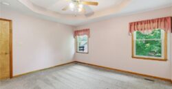 1803 SUNSET Drive, Kearney, MO 64060