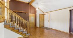 1803 SUNSET Drive, Kearney, MO 64060