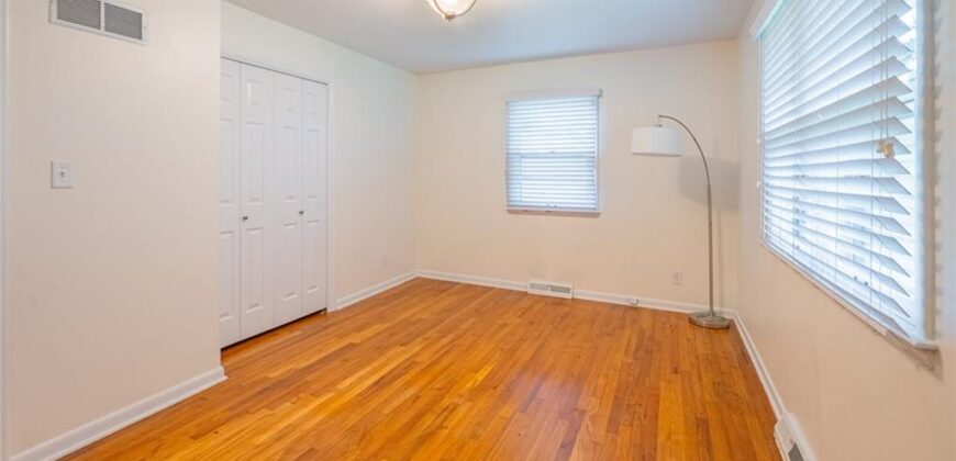 6108 NW KLAMM Drive, Kansas City, MO 64151
