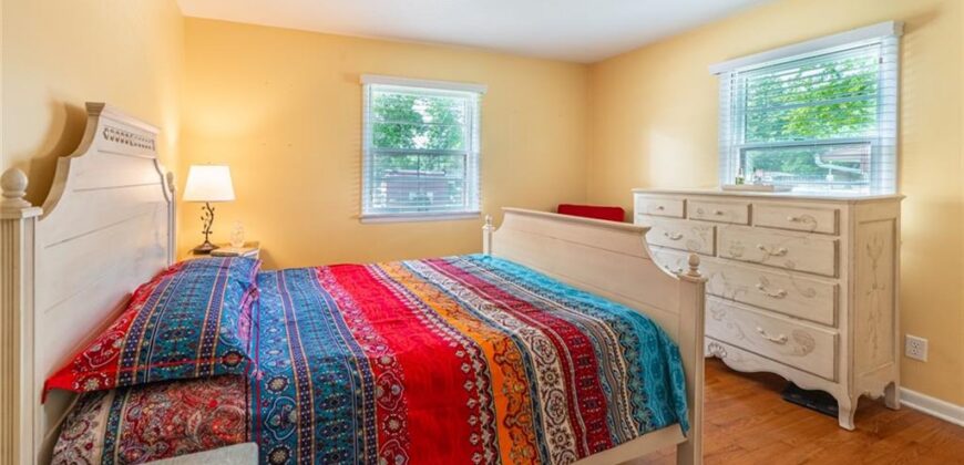 6108 NW KLAMM Drive, Kansas City, MO 64151