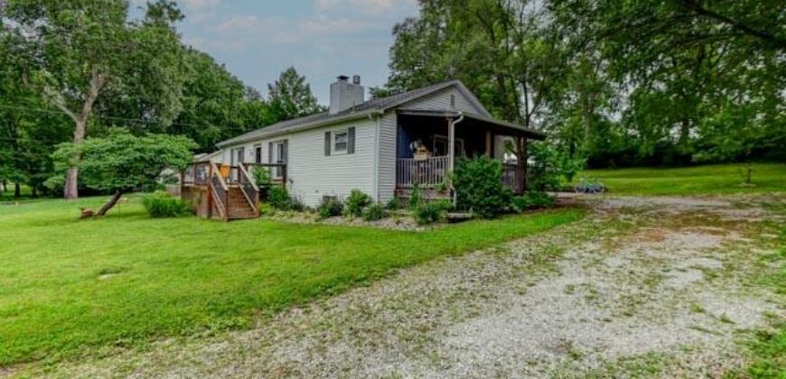 5507 NW Venetian Drive, Houston Lake, MO 64151