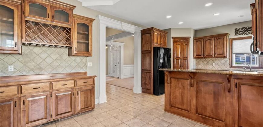 1709 Cambridge Circle, Kearney, MO 64060